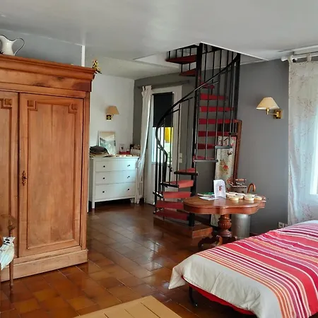 Frühstückspension Karibu Normandy 3*